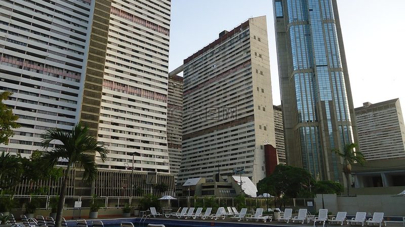 冬令营报名后，如因个人原因需要取消，退款金额的计算通常依据以下两个方面：